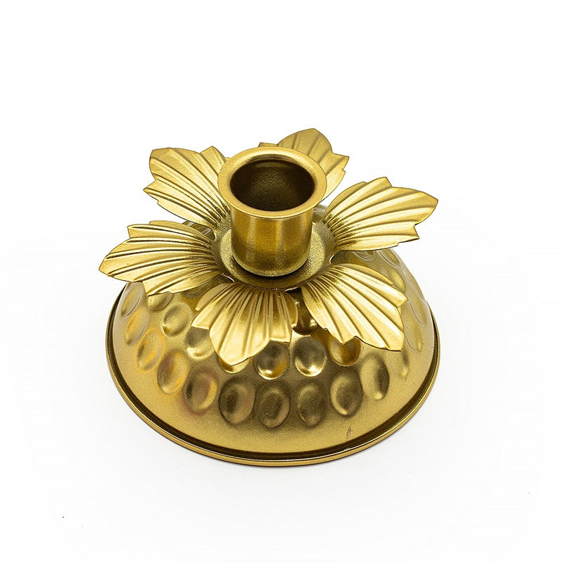 Nordic Vintage Hollow Metal Candlestick Ornament